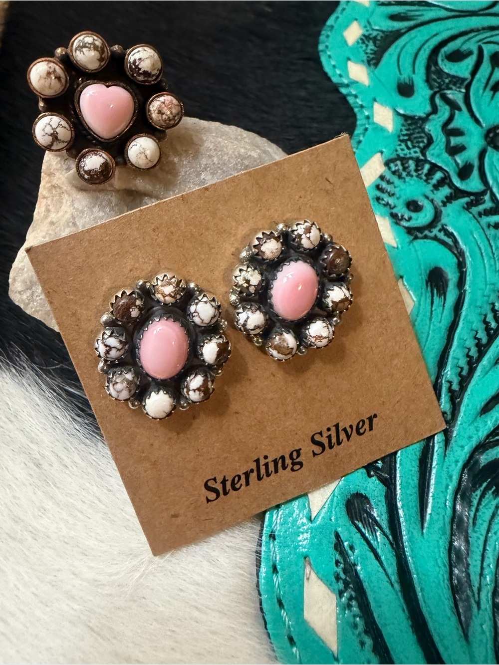 Wild horse Turquoise Sterling Silver & Pink Conch Cluster Earrings and Ring Set